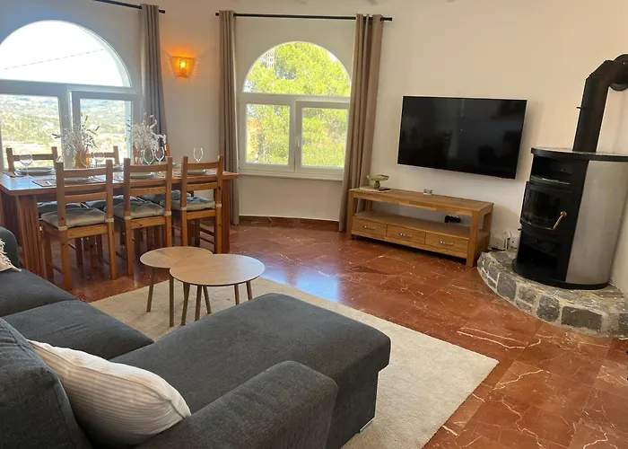 El Paraiso Villa Calp